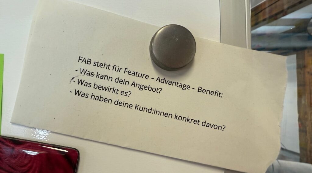 UX-tauglich? Besser: ist mein Angebot benutzerfreundlich? 3 FAB an der Pinnwand
