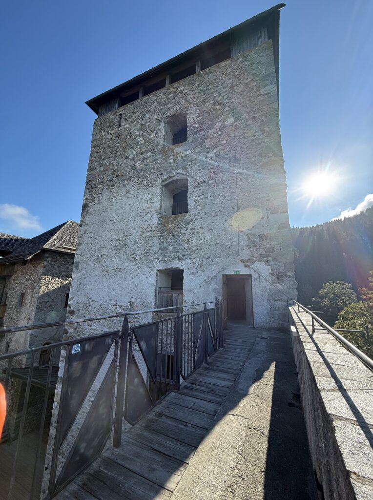Castlecamp 2026 28 Castlecamp 2026 c Beate Mader Burg strahlt