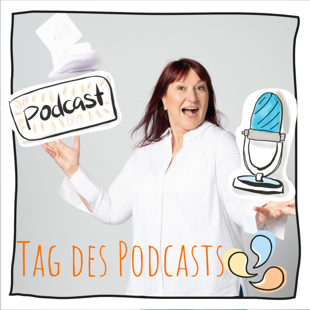 Tag des Podcasts 1 Tag des Podcasts – Beate jongliert mit dem Schild „Podcast“ und einem Mikrofon